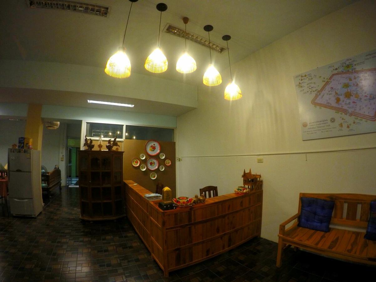 My Home Hostel Sukhothai Mueang Kao Esterno foto