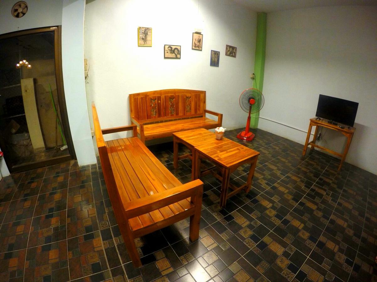 My Home Hostel Sukhothai Mueang Kao Esterno foto