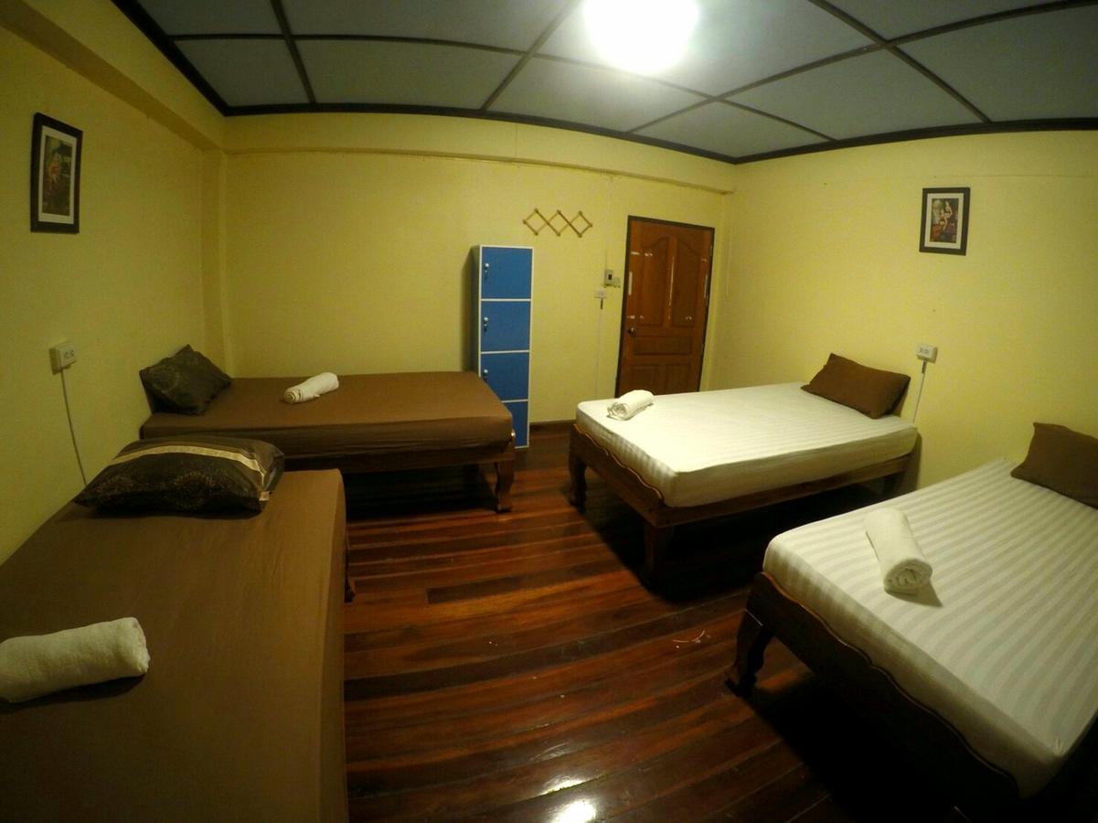 My Home Hostel Sukhothai Mueang Kao Esterno foto