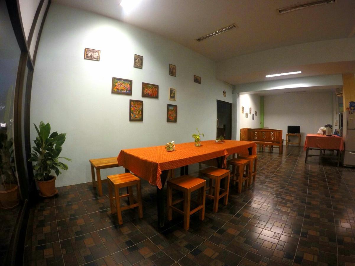 My Home Hostel Sukhothai Mueang Kao Esterno foto